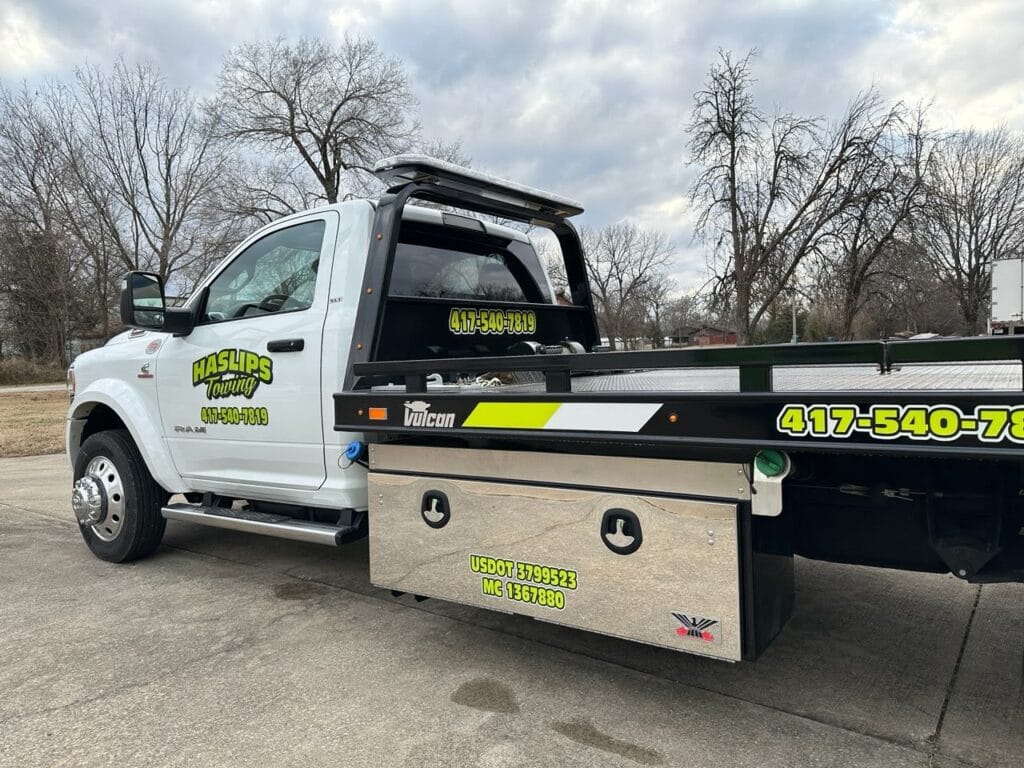 Haslip's Towing of Carterville, MO
