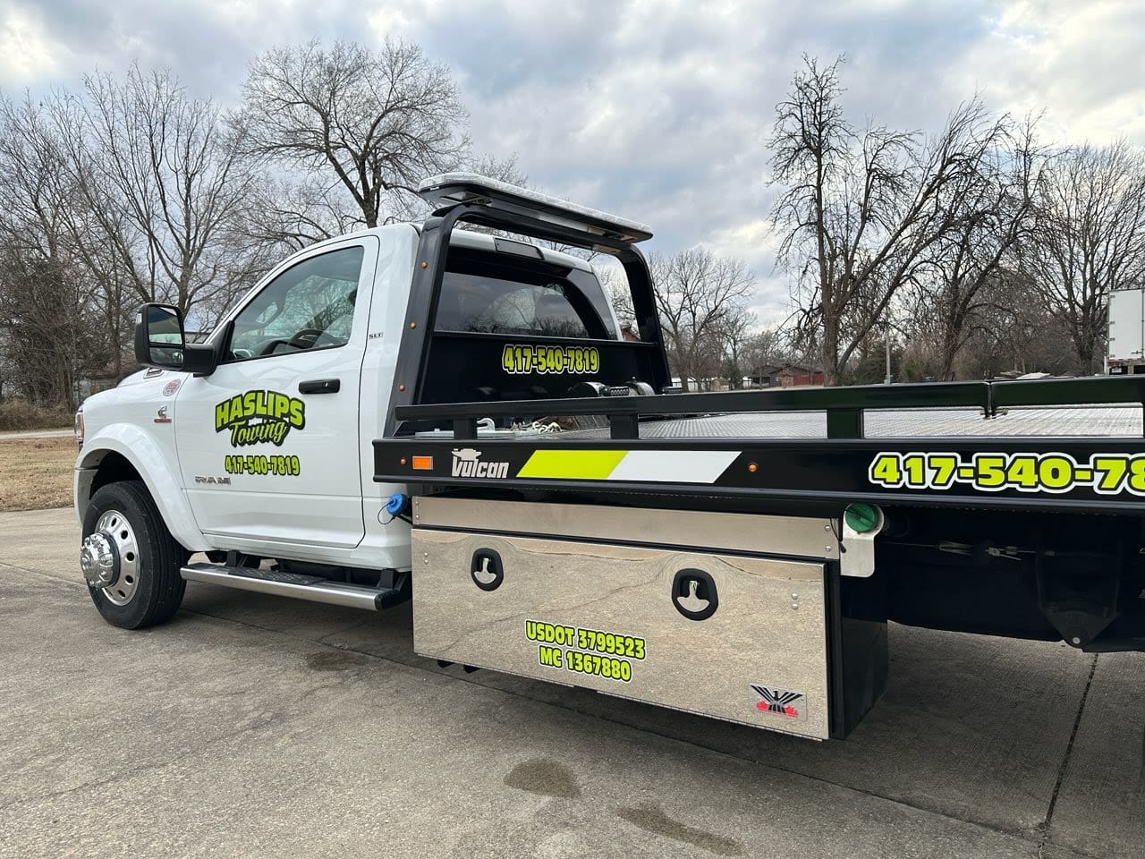Haslip's Towing of Carterville, MO